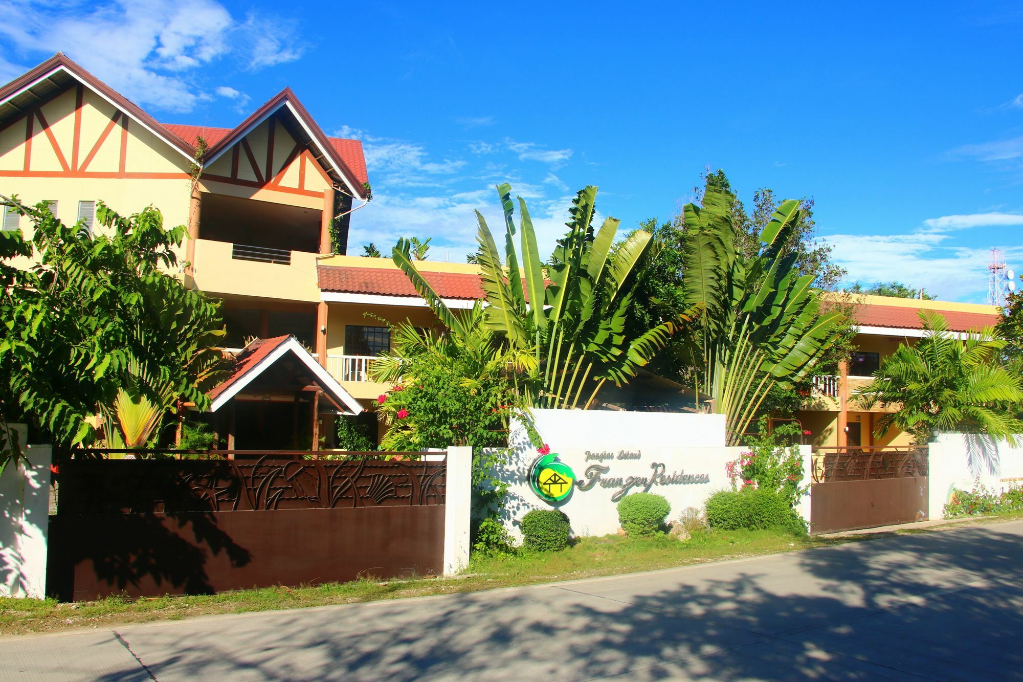 Panglao Island Franzen Residencias Taporok Exterior foto