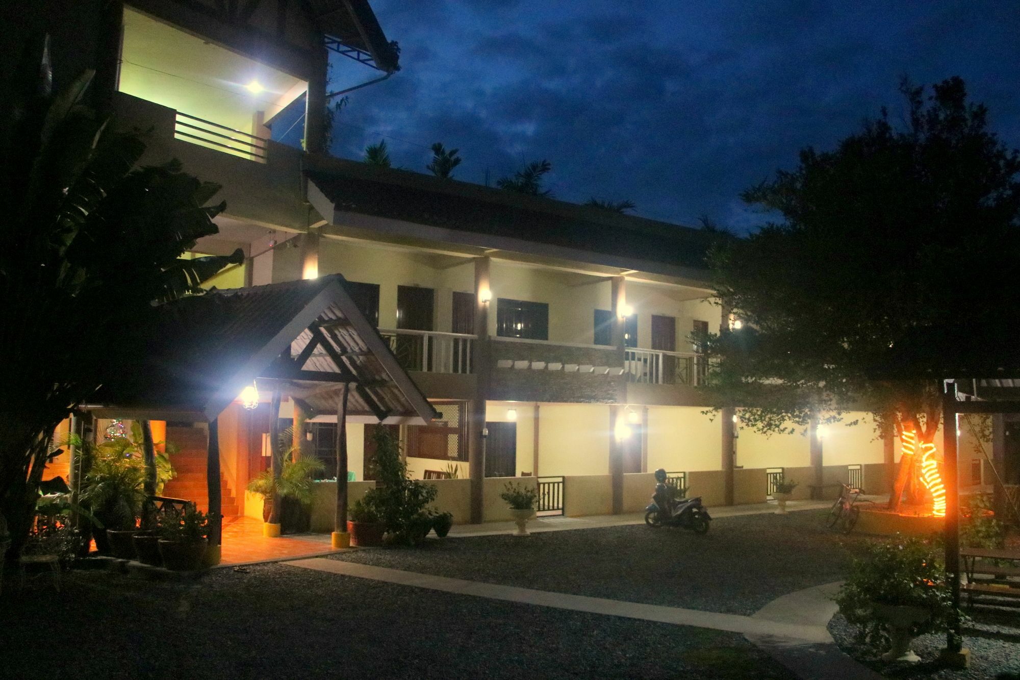 Panglao Island Franzen Residencias Taporok Exterior foto