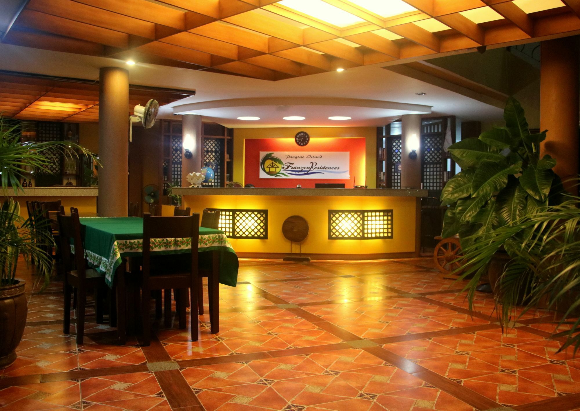 Panglao Island Franzen Residencias Taporok Exterior foto